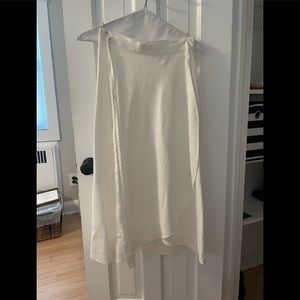Wilfred Aritzia size 4 white linen wrap skirt - midi length